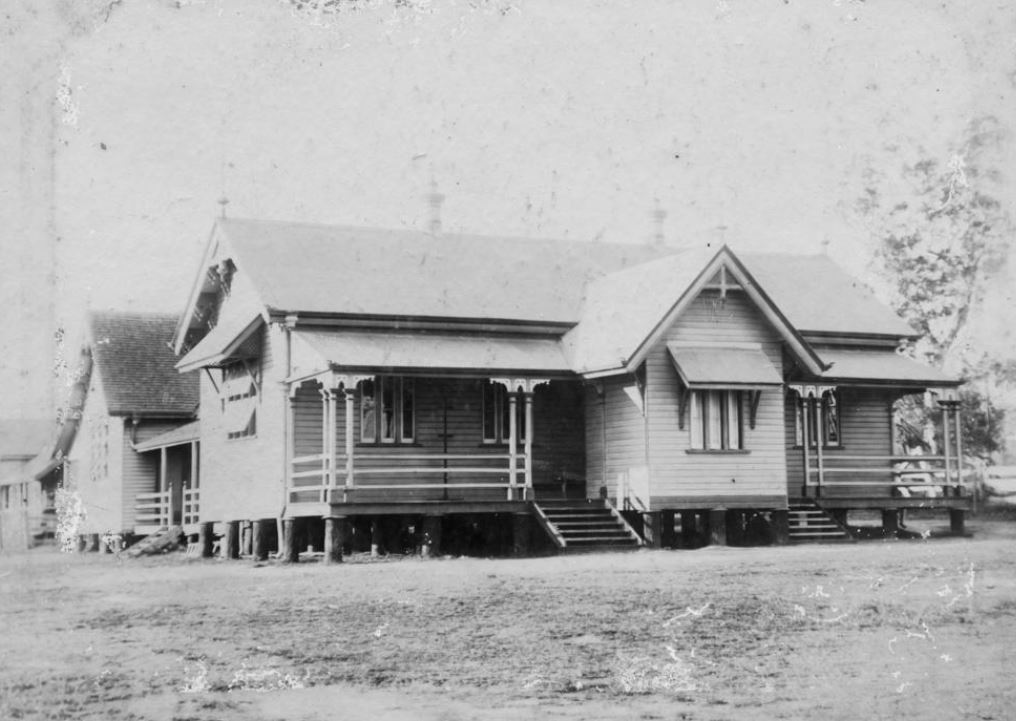 school building in 1871